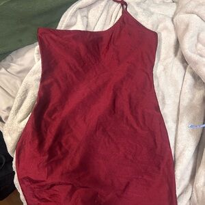 Elegant Red Women's One-Shoulder Mini Dress